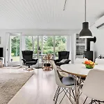 3 Bedroom Cozy In 度假居