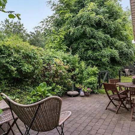 3 Bedroom Cozy In Ferienhaus