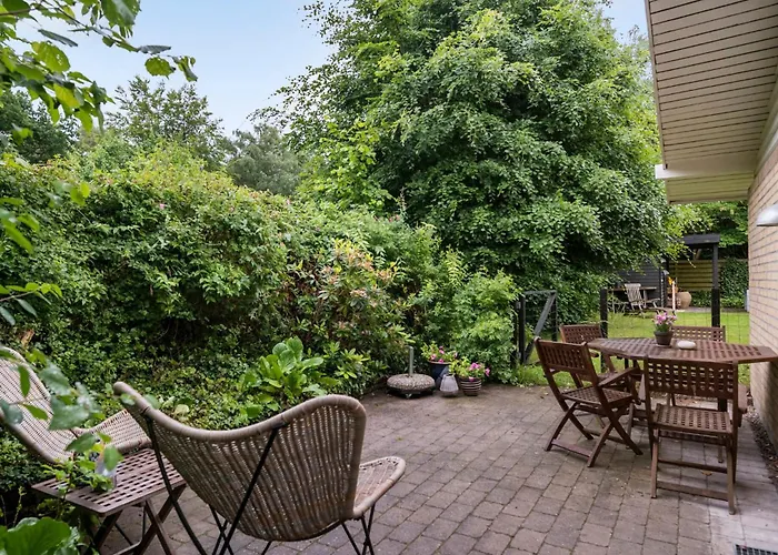 3 Bedroom Cozy In Ferienhaus